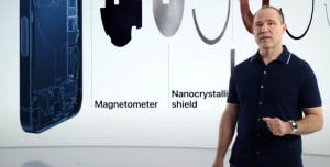 Apple Etkinliğinde Gördüğümüz Türk: Deniz Teoman Kimdir? Apple Etkinliğinde Gördüğümüz Türk: Deniz Teoman Kimdir?