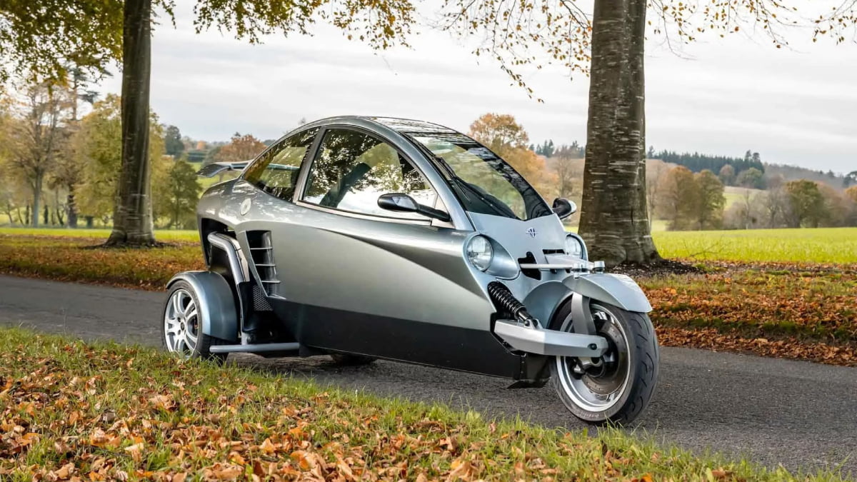 Devrilmeyen Motosiklet Carver 1