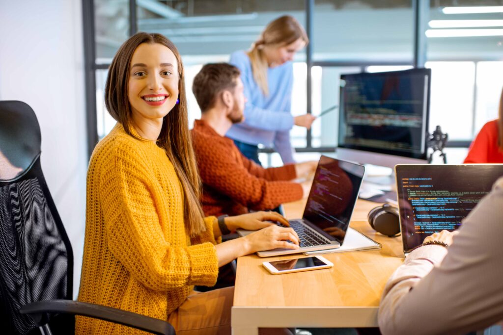 istock-1088060276-1024x683-1 Almanya'da bilgisayar mühendisi iş bulma