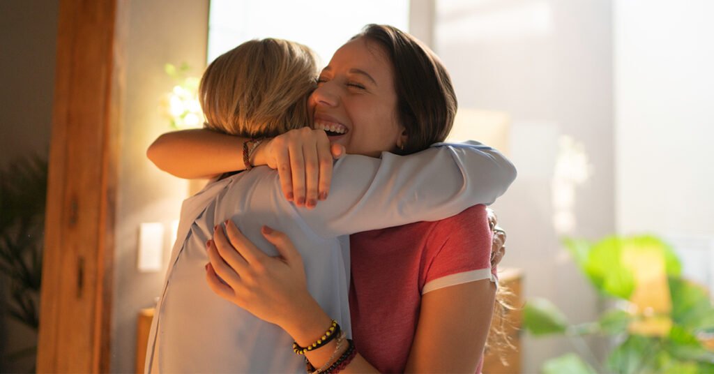 (*10*) Dışında Doğan Ünlüler. Sizi Şaşırtacak 10 İsim Returntoturkey 1 1024x536