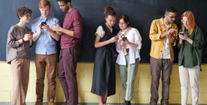 Öğrencilerin 9.500 TL Altı Alabileceği Vergisiz Telefonlar Öğrencilerin 9.500 TL Altı Alabileceği Vergisiz Telefonlar