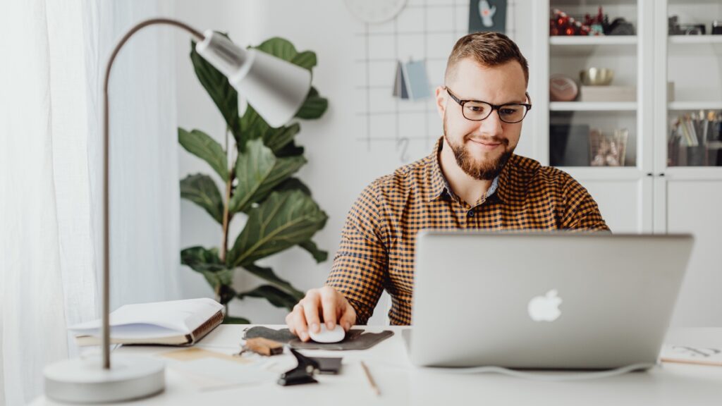 Yapay Zeka ile CV Hazırlama: En İyi Uygulamalar Listesi Yapay Zeka Ile Cv Hazirlama Uygulamalari 4 1024x576