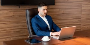 10 Parmak Klavye Nedir, Nasıl Öğrenilir? 10 Parmak Klavye Nedir, Nasıl Öğrenilir?