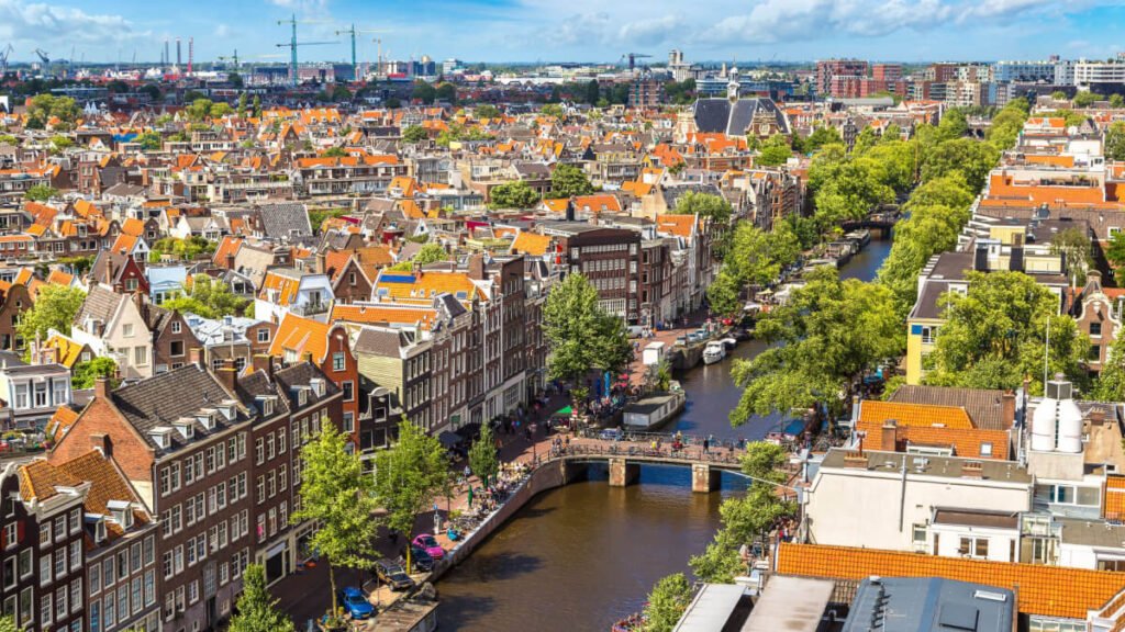 Hollanda'da İş Bulmak 3442392371199ba68bbda00c1b232f6c 1024x576