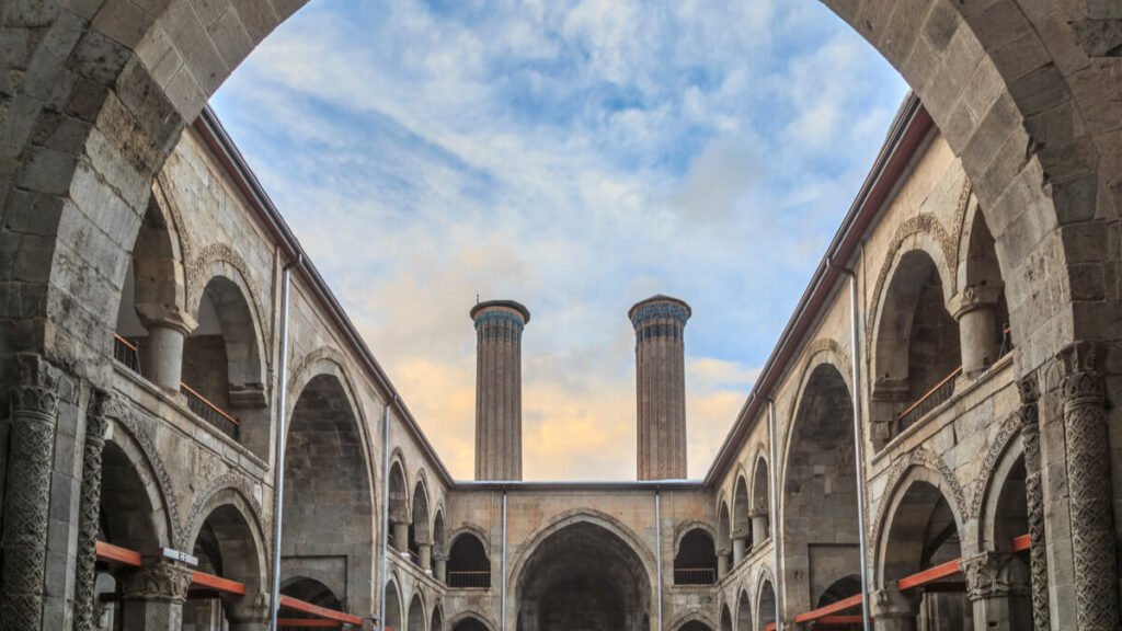 691a386080a542d359e6069879d9ff44 1024x576