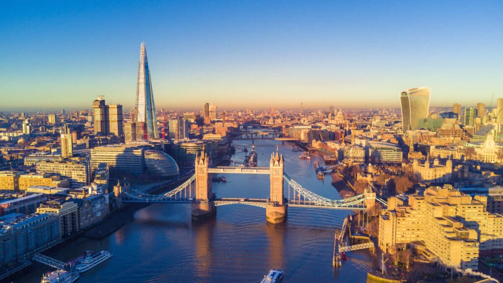 İngiltere’de Yaşamak 7fb41a2de63ac87465c5903d4f7084cf 1200 1024x576