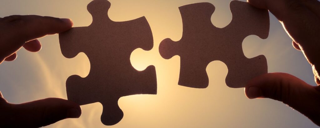 Almanyaya Tasinma Sureci Sonunda Kimligini Yeniden Tanimlama 2 1 1024x410