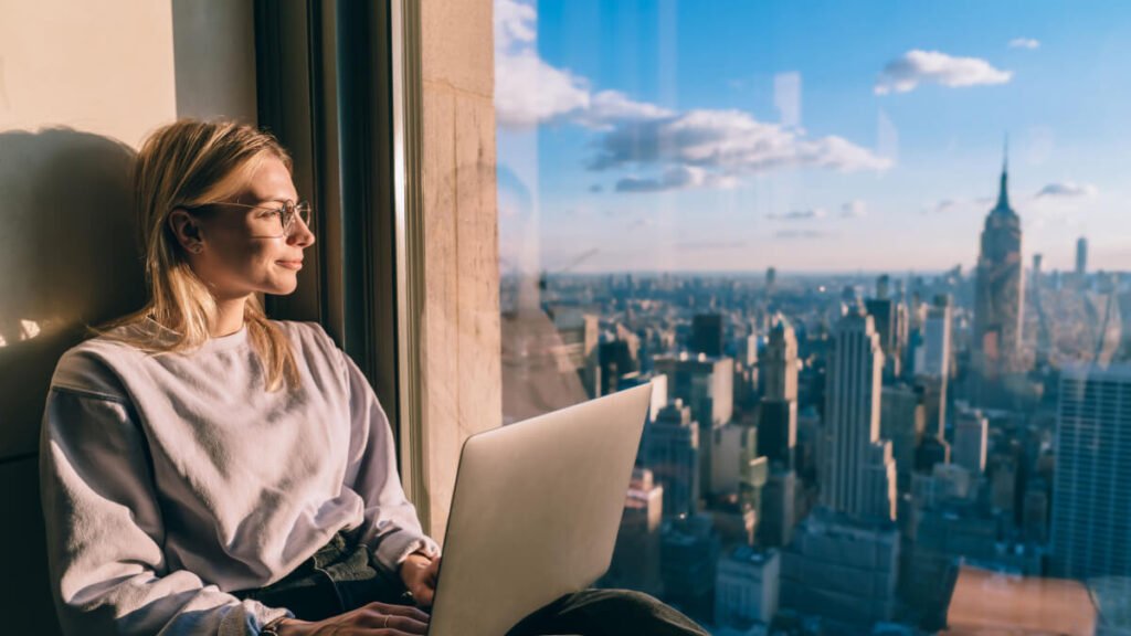 Amerika'da İş Bulmak B374517f9337a015b91dc4ee8a9cf3b5 1200 1024x576