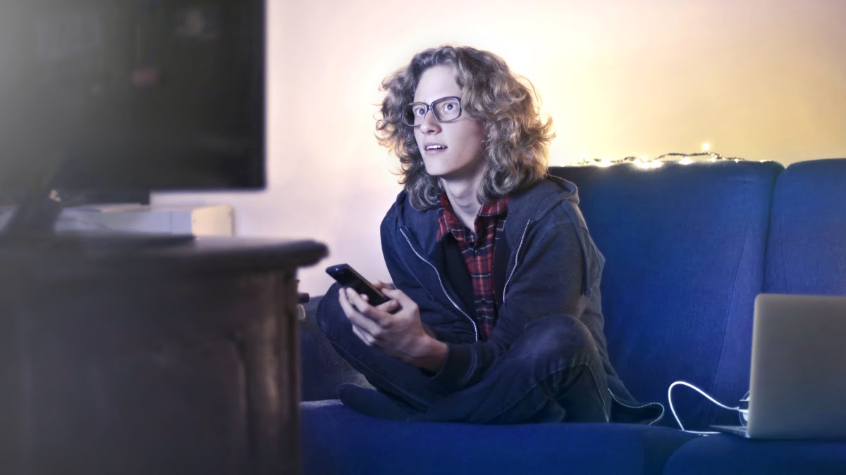 Dizustu Bilgisayari Tvye Yansitma