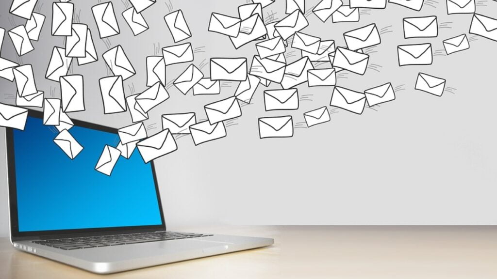 Windows İçin En İyi Ücretsiz Email Programları Windows İçin En İyi Ücretsiz Email Programları