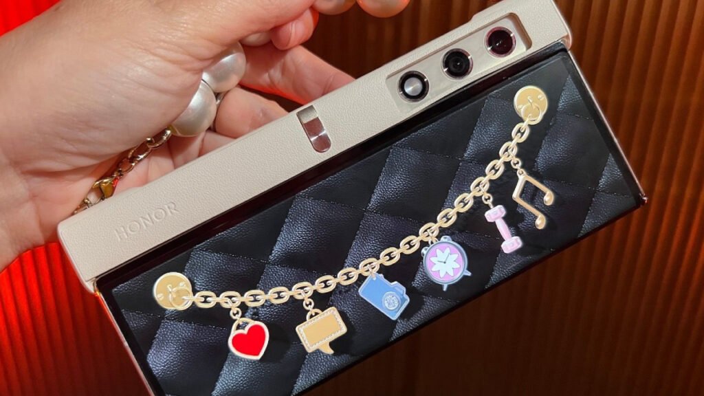 Honor V Purse 1 1 1024x576