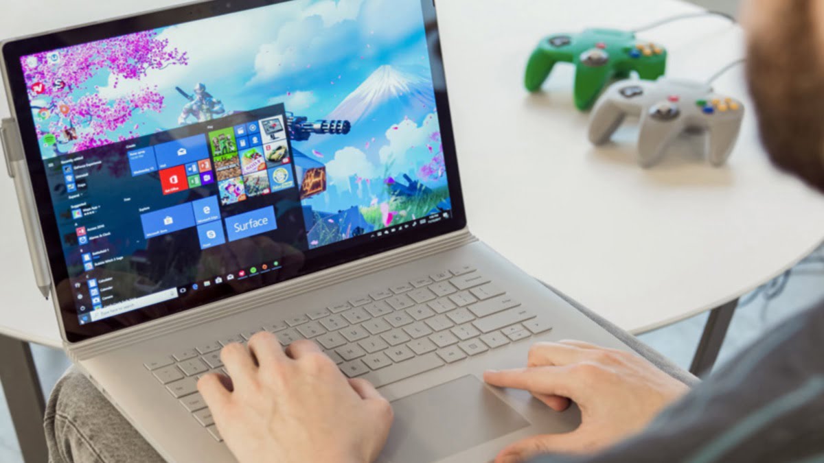 laptop-006 yeni-bir-dizustu-bilgisayar-aldiginizda-yapmaniz-gereken-10-onemli-sey