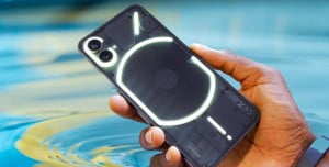 Nothing Phone 1 Su Geçirir mi? Suya Dayanıklı mı? Nothing Phone 1 Su Geçirir mi? Suya Dayanıklı mı?