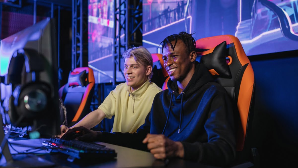 steam-benzeri-siteler